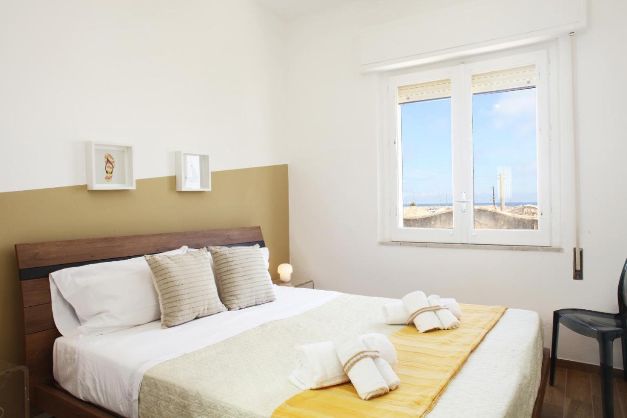 סן ויטו לו קאפו Beachside Rooms & Suites מראה חיצוני תמונה