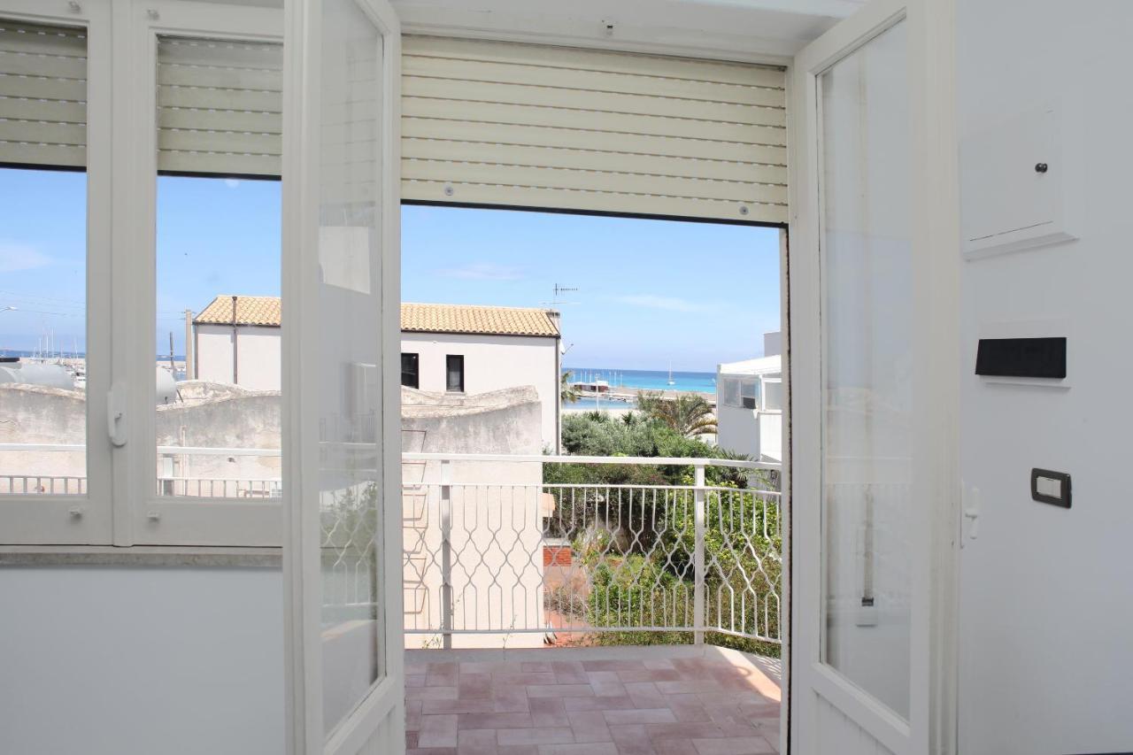 סן ויטו לו קאפו Beachside Rooms & Suites מראה חיצוני תמונה