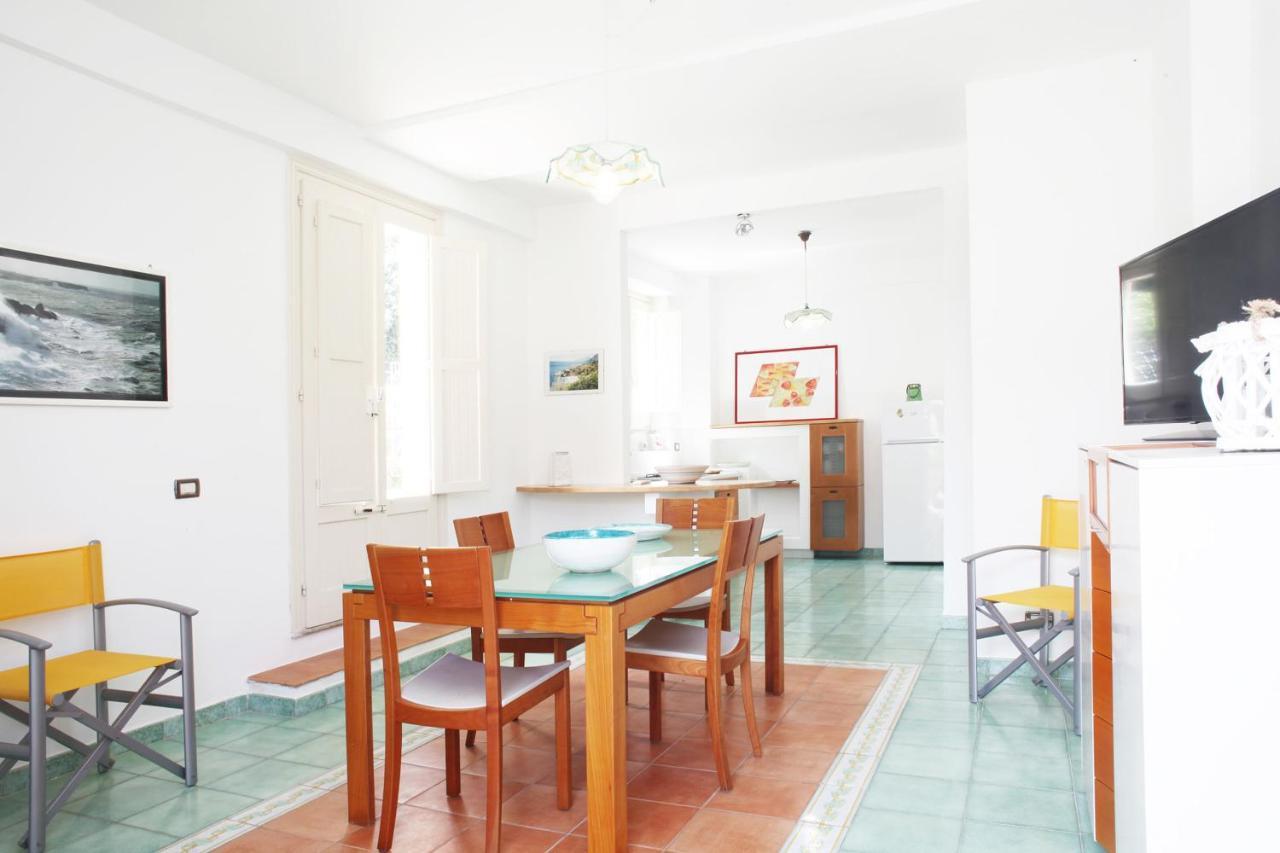 סן ויטו לו קאפו Beachside Rooms & Suites מראה חיצוני תמונה