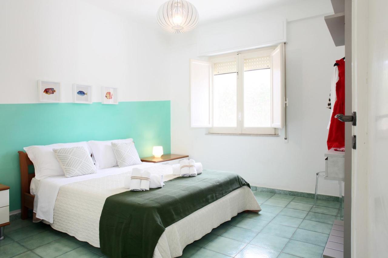 סן ויטו לו קאפו Beachside Rooms & Suites מראה חיצוני תמונה