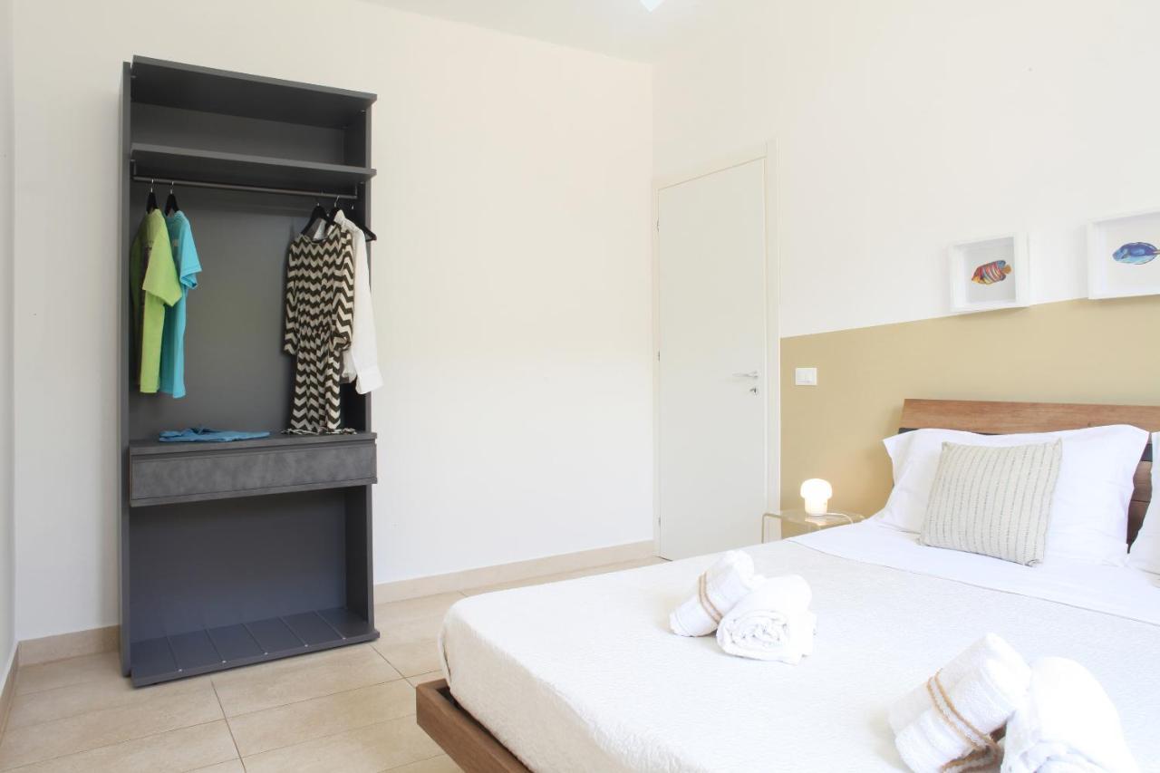 סן ויטו לו קאפו Beachside Rooms & Suites מראה חיצוני תמונה