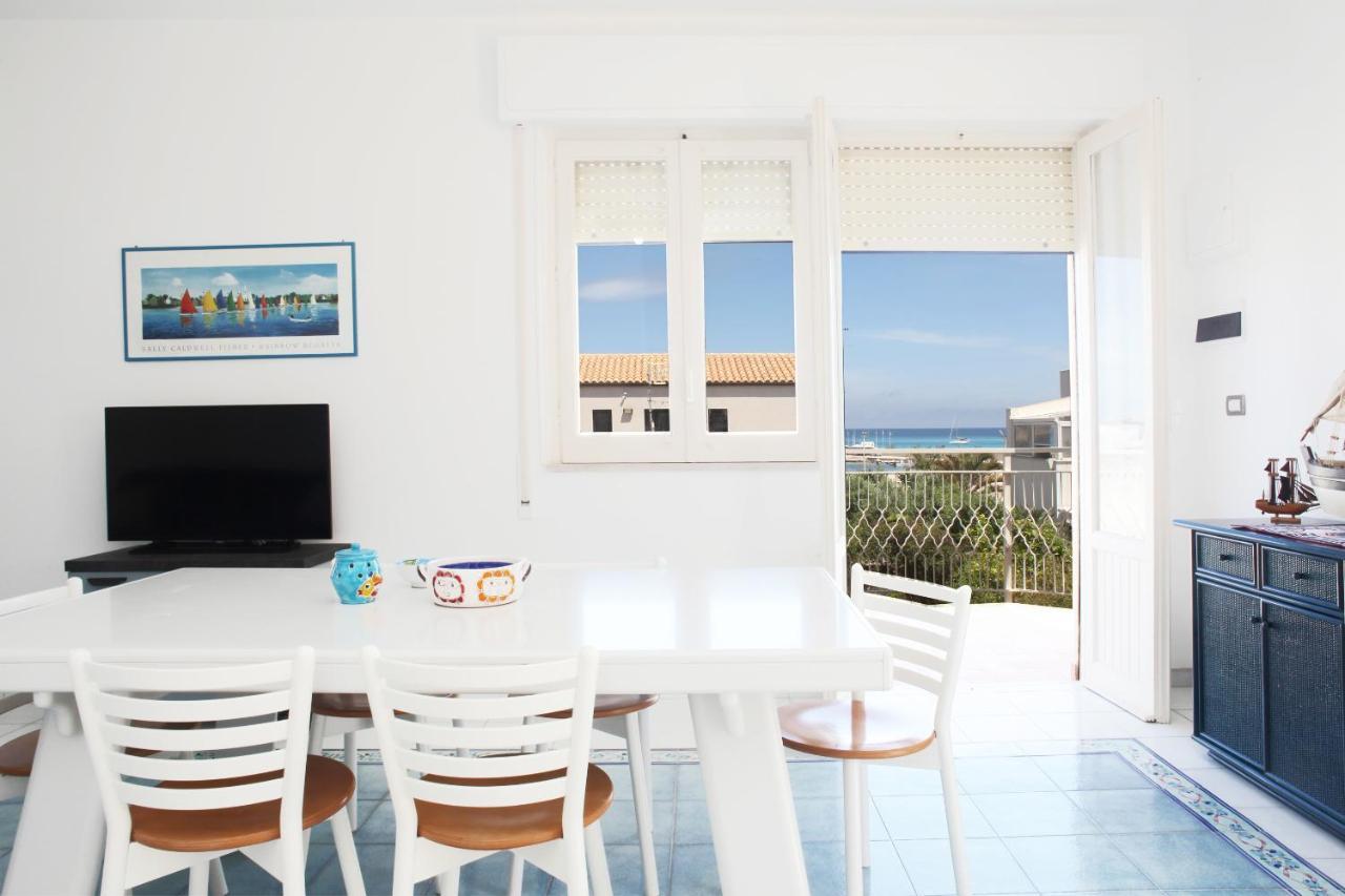 סן ויטו לו קאפו Beachside Rooms & Suites מראה חיצוני תמונה