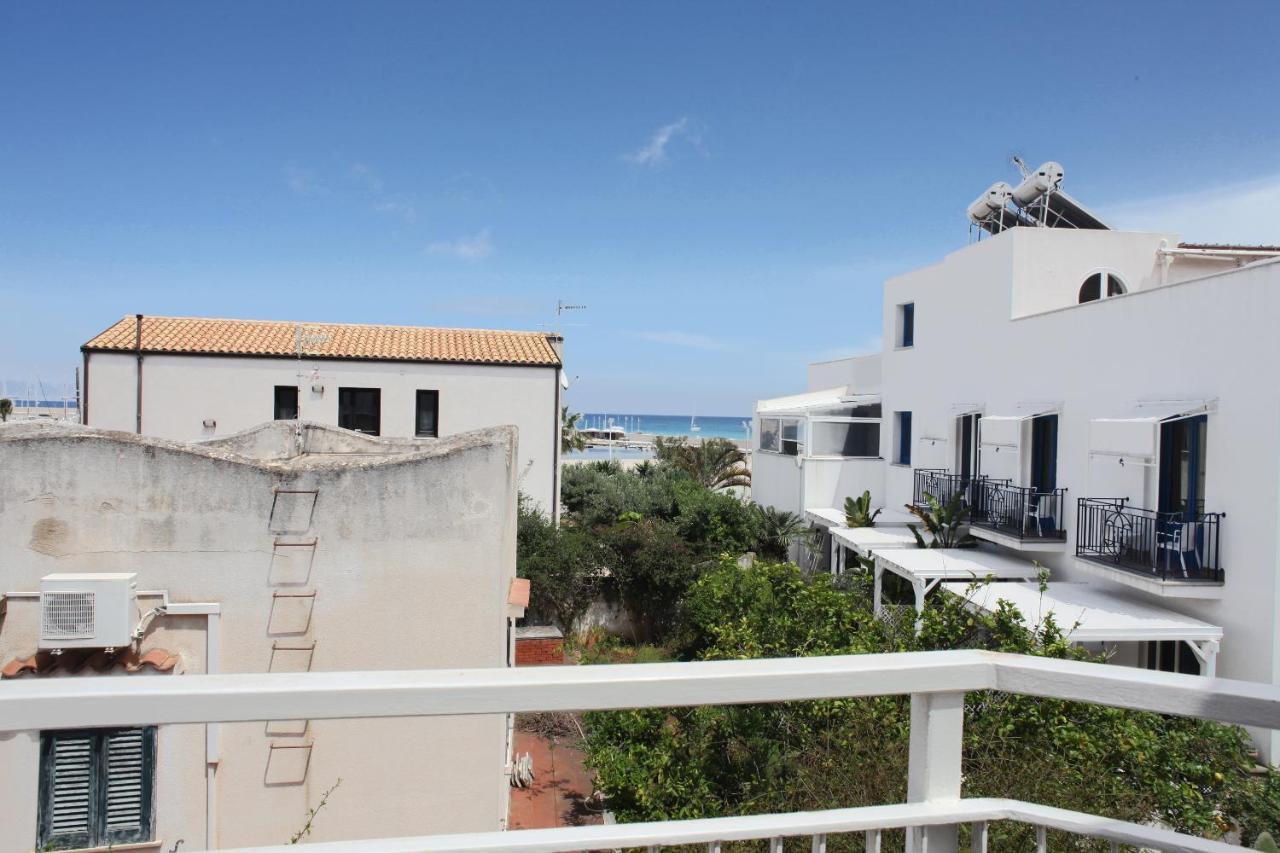 סן ויטו לו קאפו Beachside Rooms & Suites מראה חיצוני תמונה