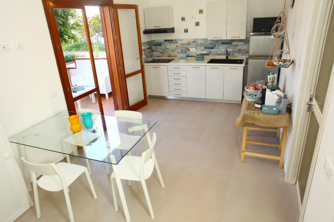 סן ויטו לו קאפו Beachside Rooms & Suites מראה חיצוני תמונה